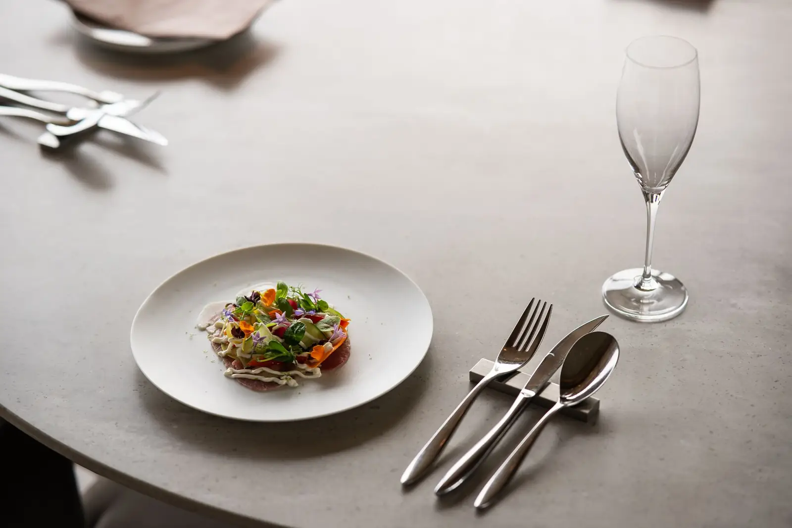 Fine dining at Varorolodge Haven